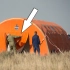 为什么美俄宇航员返回后，都被抬进了一个帐篷？