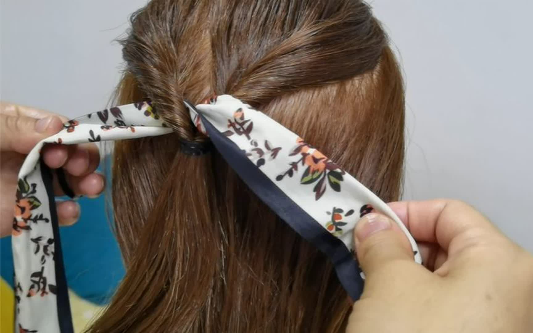 夏日出游丝带编发教程，这样盘发发带不容易掉还能增加发量