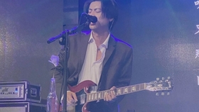 吸引力法则秘密视频完整版 4b9fb6cbfe8bd6be20752194d0d6b7e74ee13518.jpg@280w_158h_1c_100q.jpg