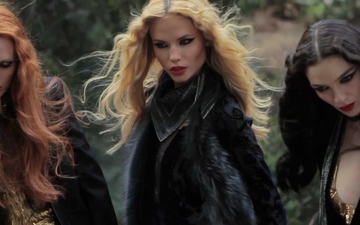 Roberto Cavalli Fall 2011 Campaign: Behind The Scenes哔哩哔哩 (゜゜)つロ 干杯~bilibili