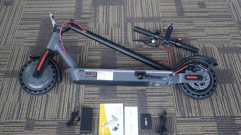 最快电动滑板车视频 4c3cad133ccc551d65ae775c387a72bc68825535.jpg@480w_270h_1c