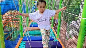 怎么样玩滑滑梯 4dc7df532536613373f2f585ff04f836c44f4945.jpg@280w_158h_1c_100q.jpg