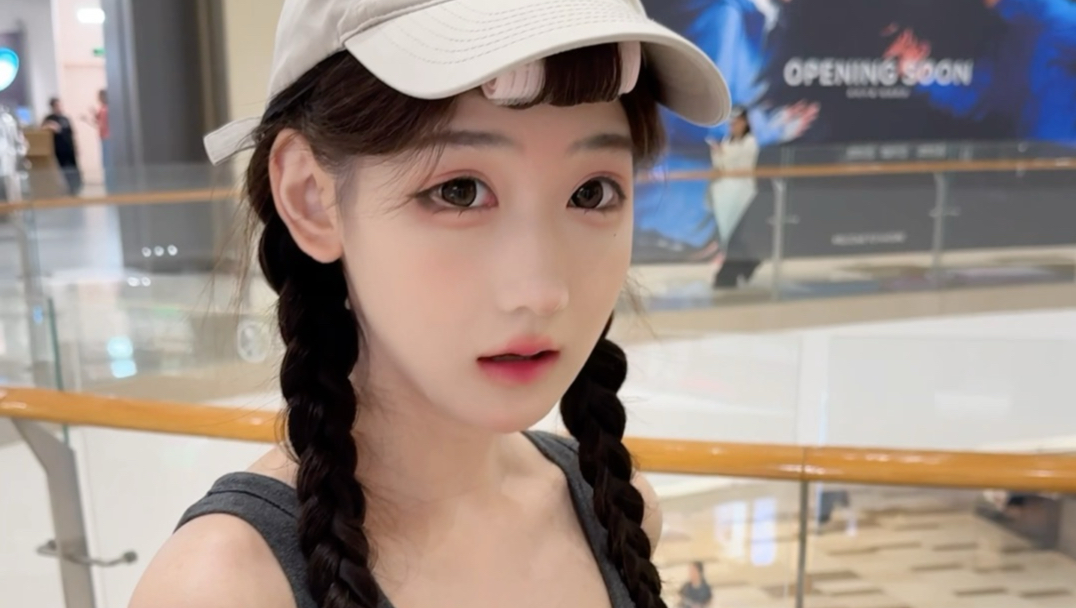 吃饱喝足就假装孕妇