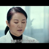 父亲为了给女儿凑钱治病，不惜向村里首富下跪，真实事件改编