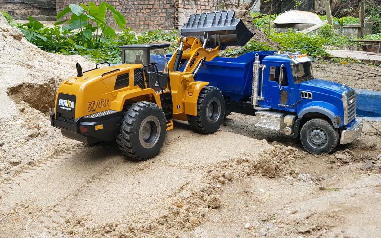 rc模型遥控装载车全金属儿童玩具工程车建筑模型儿童玩具车