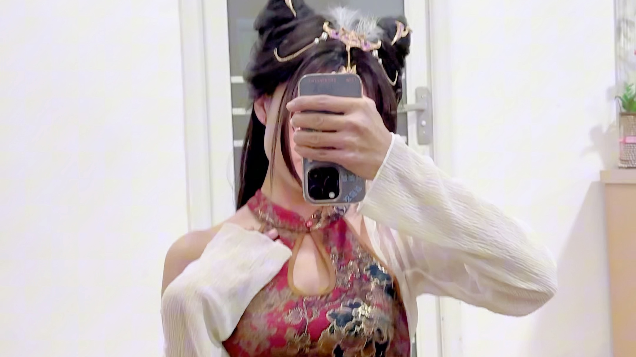 [Professional milkmaid Sanshuizi] also sister said to me to fall a big pussy bucket ah!