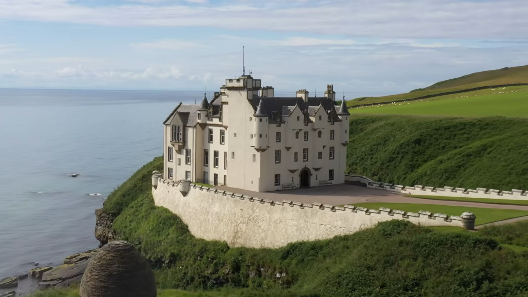 英国苏格兰3200万英镑顶级豪华海边城堡，山顶海景农场