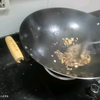 给符华姐姐做饭的第八十四天人民作家制作大蒜，土豆，牛肉以及煮饭全过程没有剪辑，没有特效，只有真实