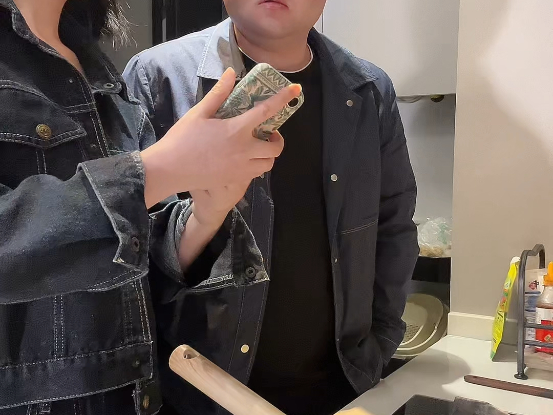 疑惑 震惊 释然