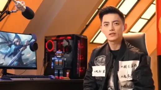 国服第一男刀”电竞霍建华“志勋，钢铁直男气哭陪玩小姐姐