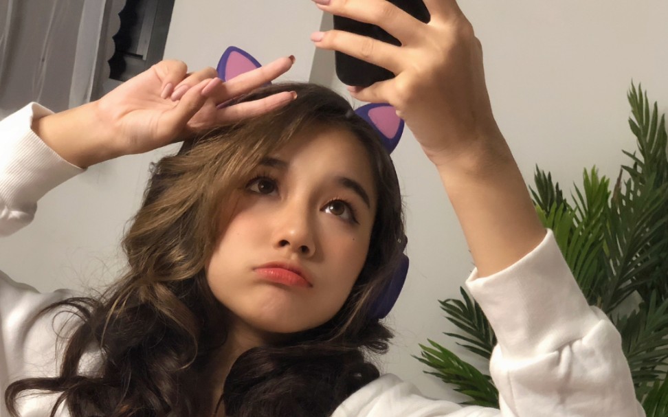 【Irisadamsone】onlyfans第一可爱_哔哩哔哩_bilibili