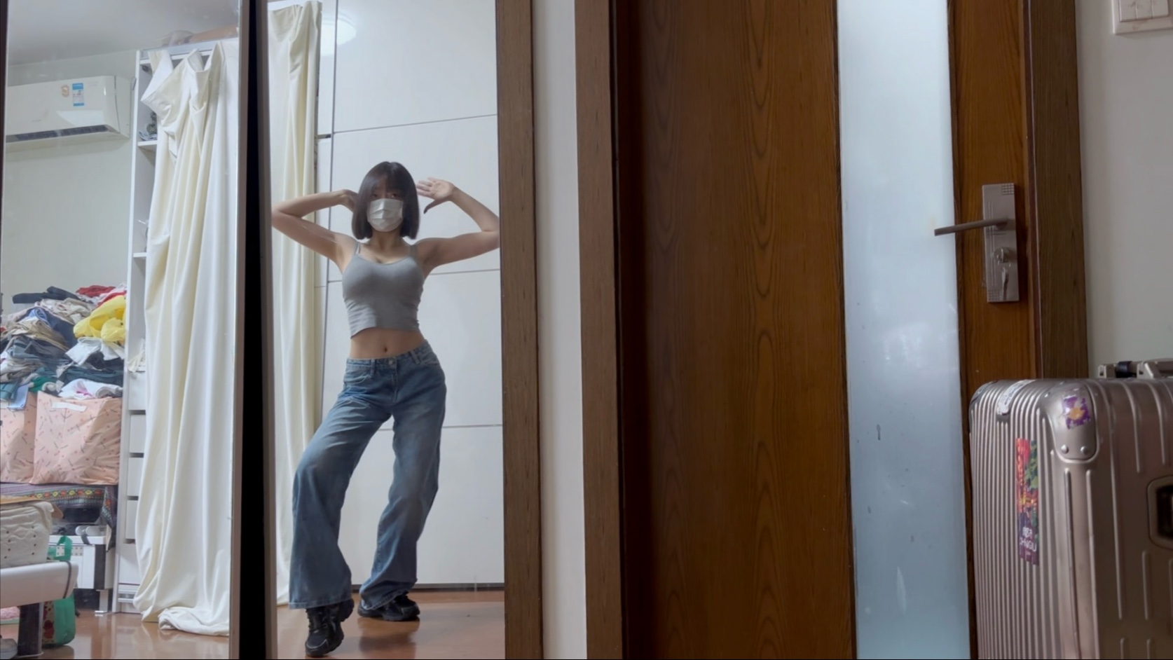 灰色吊带版｜lipshipskiss