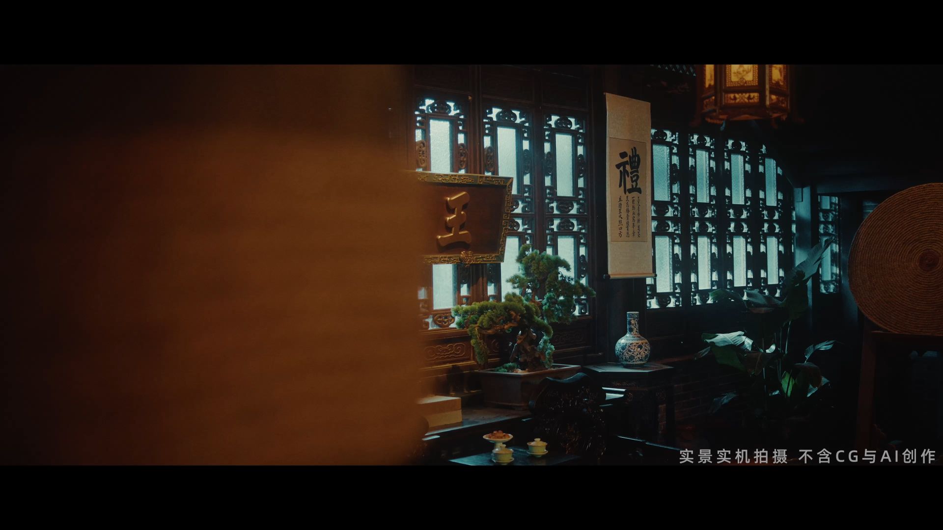 绝世高手第二季 全3集，首集今日开打！张蓝心师姐携神秘斗笠人，踢馆力王！﻿@樊少皇﻿ 横拳以待！