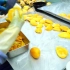 【有零有食 冻干研究所】芒果控别走开！带你观看冻干芒果生产全过程！