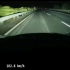高速飙车视频车油门踩到底了,还是没追上