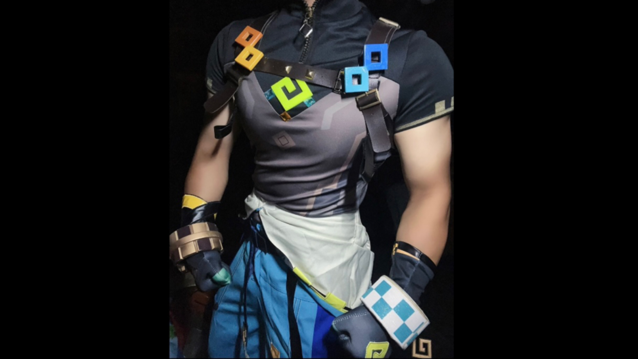 基尼奇成男时候