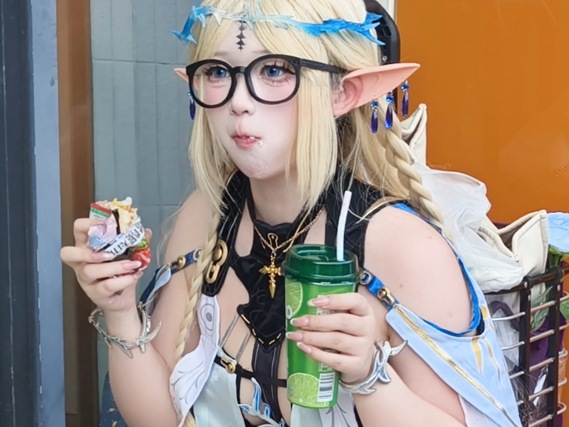 Katishya: Sneak peeks at dinner too?