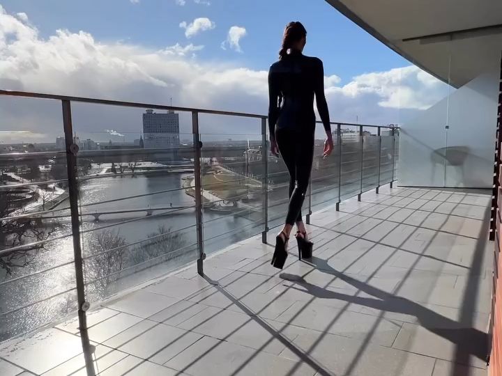 Model location shooting
