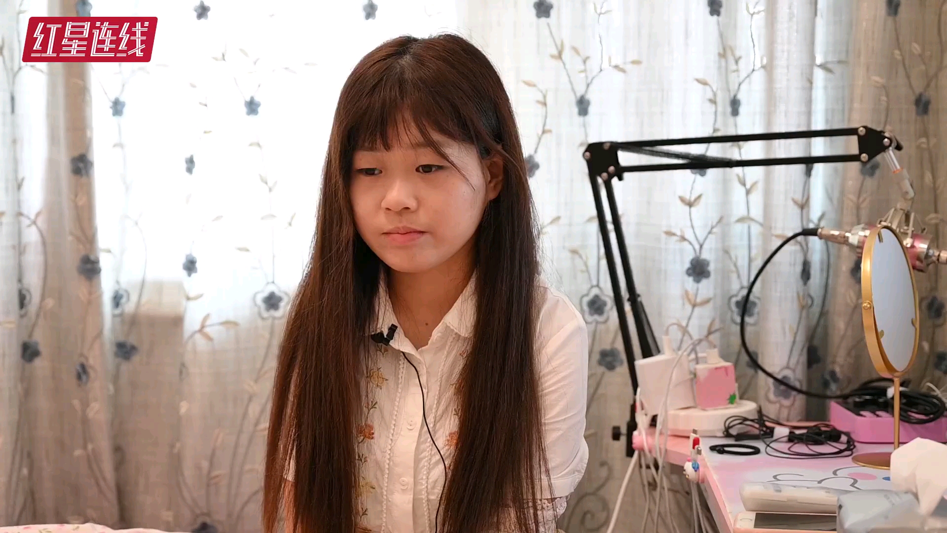 尿毒症5年，湖南19岁女孩靠游戏直播维生，起诉父母遗弃法院未受理