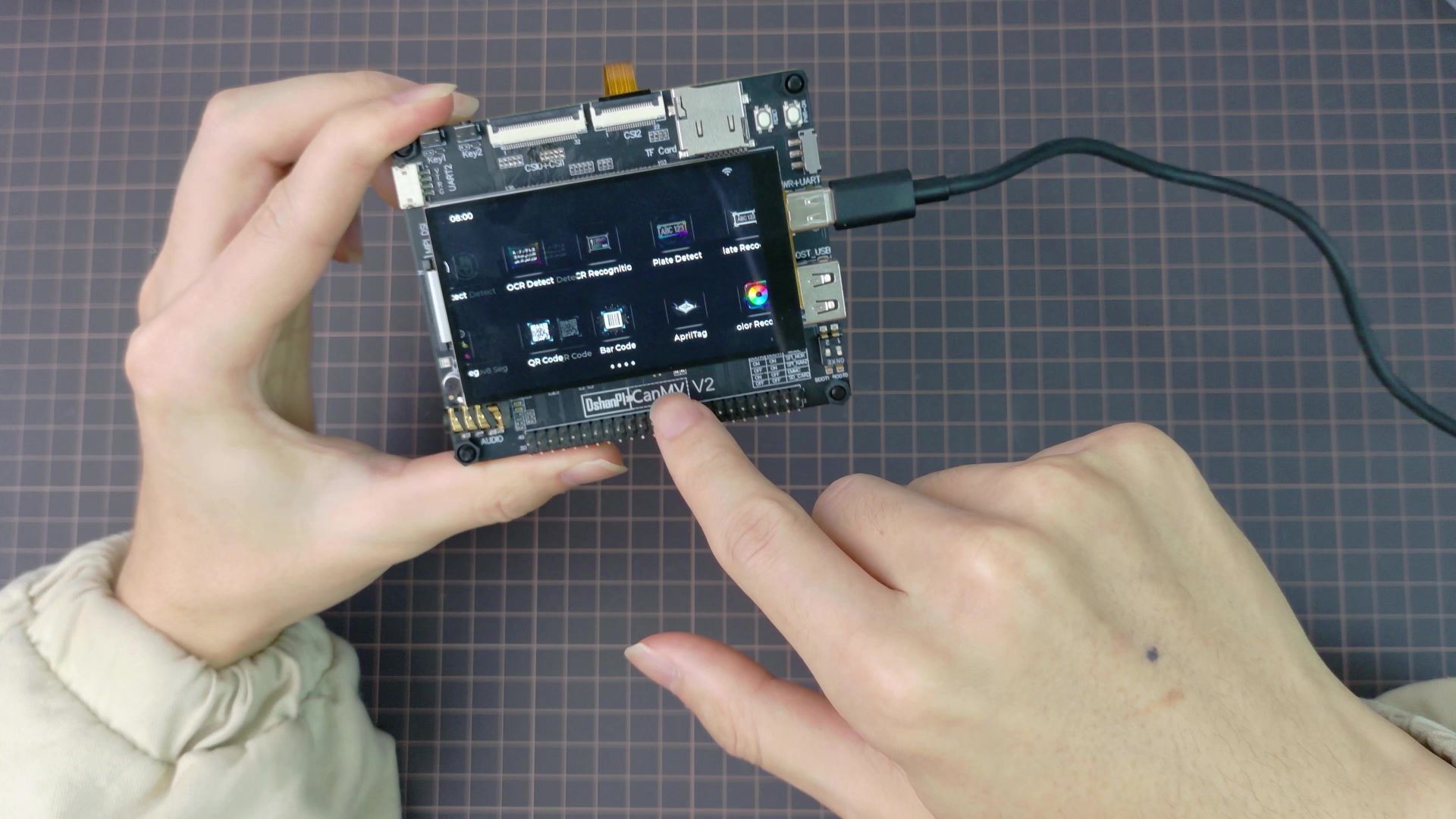 【性能炸裂】双核 RISC-V 跑 MicroPython 能有多快？K230 视觉全家桶演示-韦东山-韦东山-哔哩哔哩视频