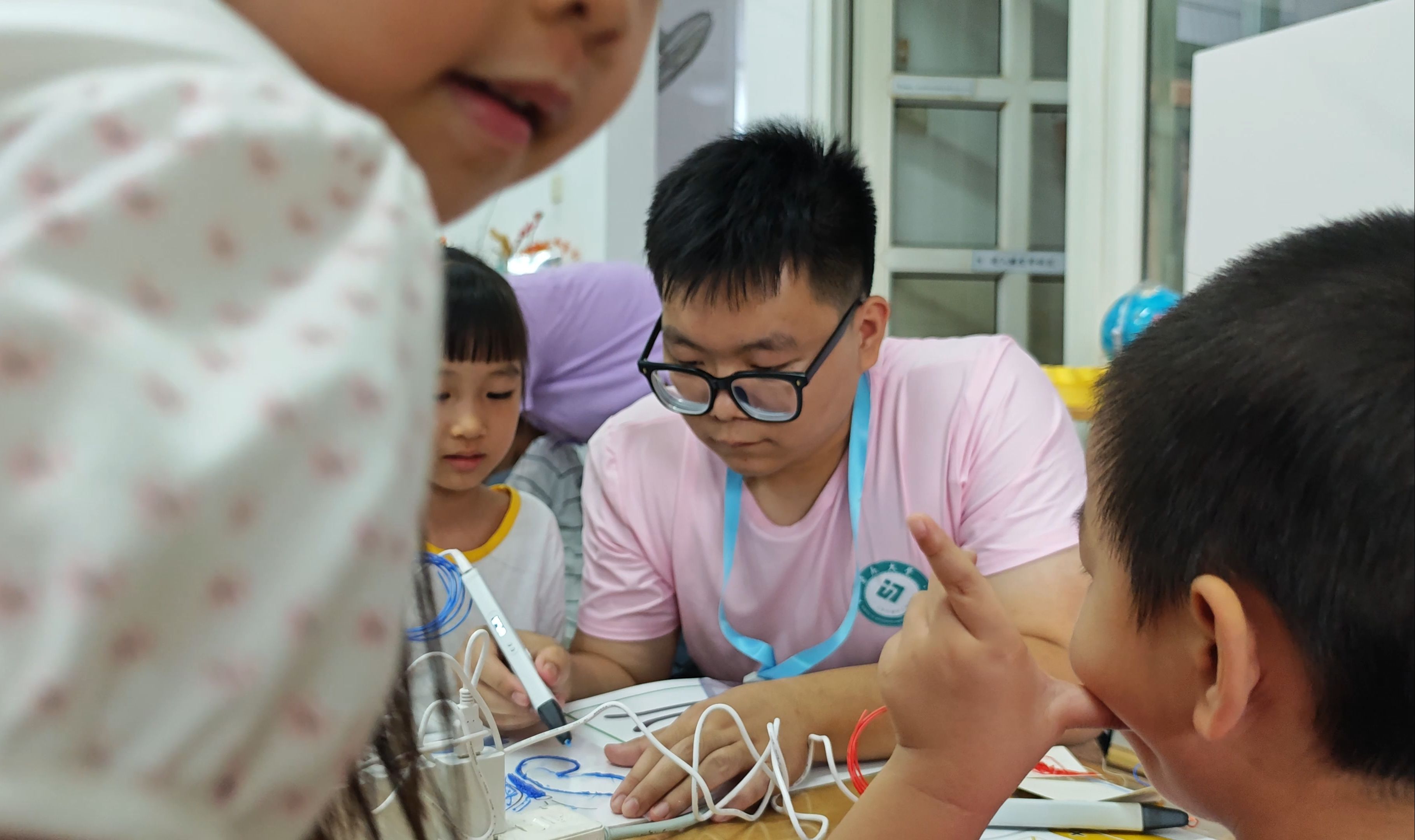 时隔10年再回幼儿园