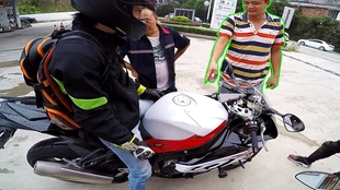 自己怎么买摩托车 580aee87c63816b950f3192334a857092646f07d.jpg@310w_174h_1c_100q.jpg