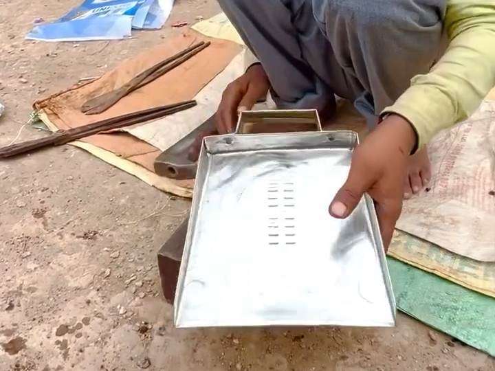 全手工敲擊金屬簸箕