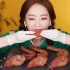 韩国女主播试吃“中国麻辣鸭脖”,刚开始以为超辣，最后却吃上瘾了！