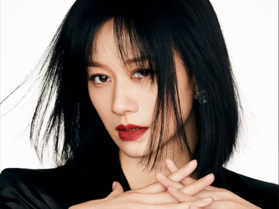 致每一位还在寻找自己的东亚女生：别着急，慢慢来，别怕丢脸，别怕搞砸。 追风跑，乘风去，不一定逆风翻盘，但请一定向阳而生。