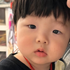 爸妈不在家的第一天 小宝贝也很开心