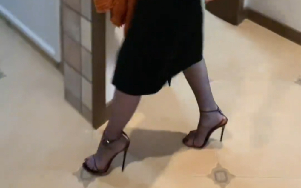 洗洗衣服，做做家务