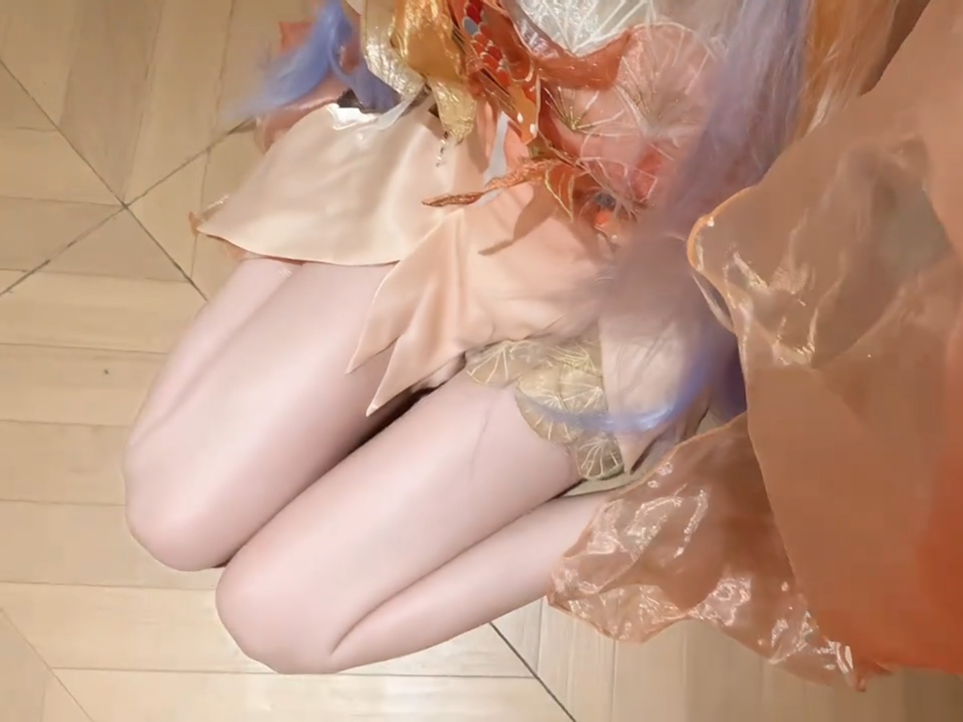 能来帮帮胡桃吗