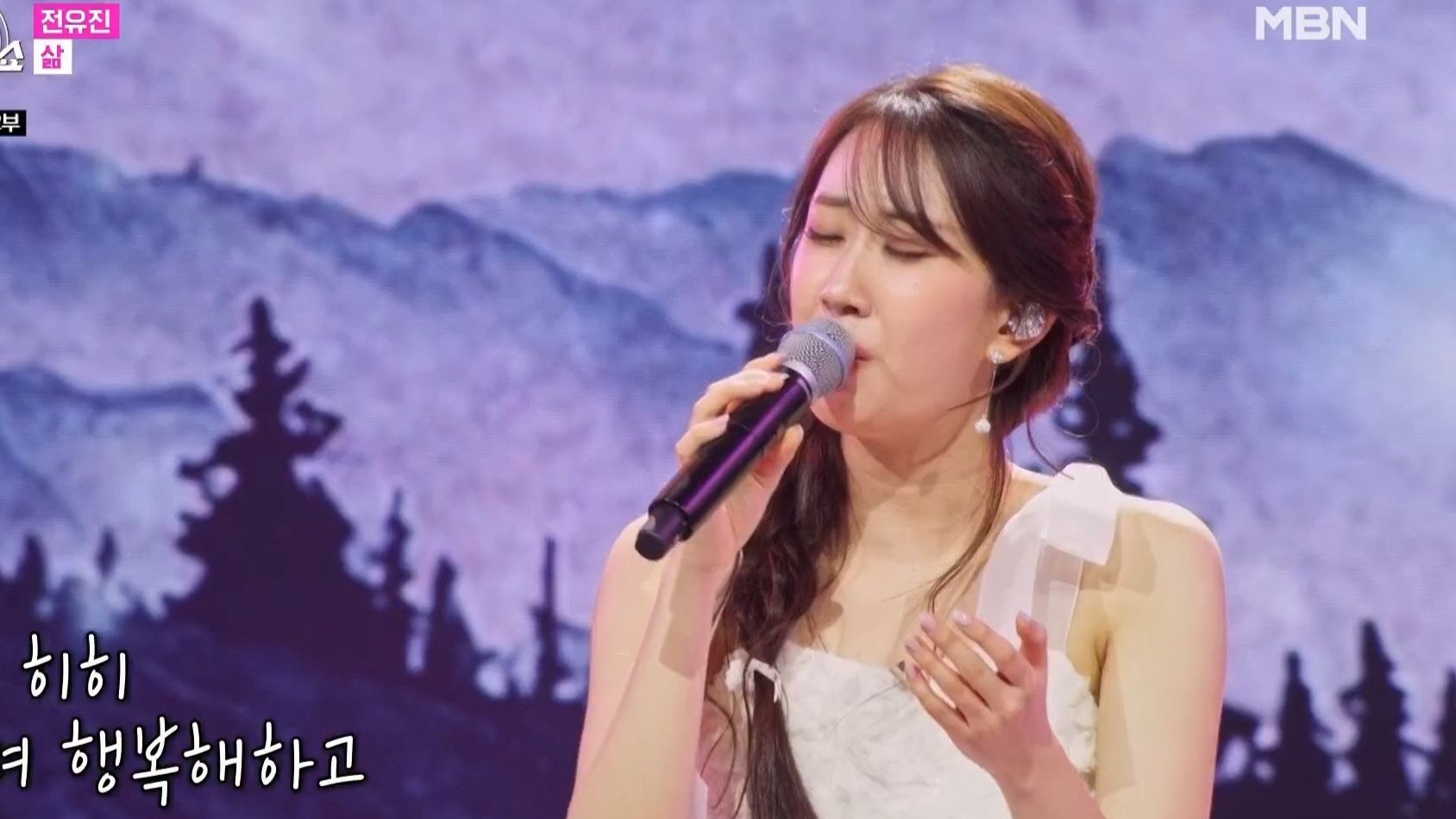【日韩TOP10 SHOW】E70.20251125