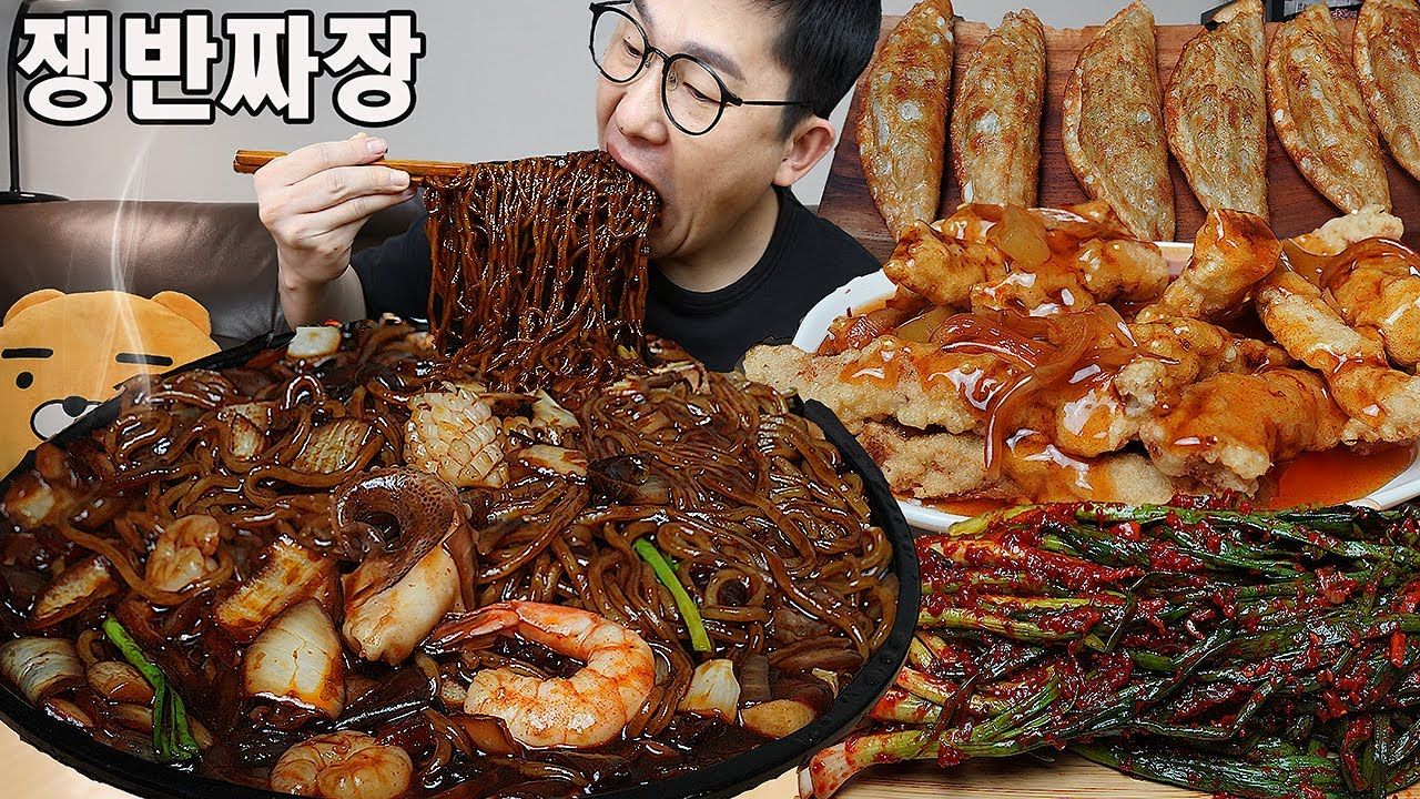 【做法哥】当韩国人想吃中餐？海鲜炸酱面+糖醋肉+煎饺+亲手做的葱泡菜 吃播