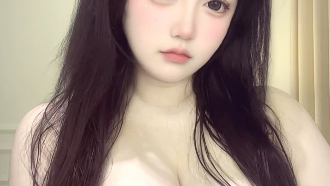 骗你的 其实那天一点感觉都没有 只是晚点要去ktv我开个嗓