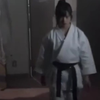 日本女中学生苦练空手道，为了万一有一天能用的上