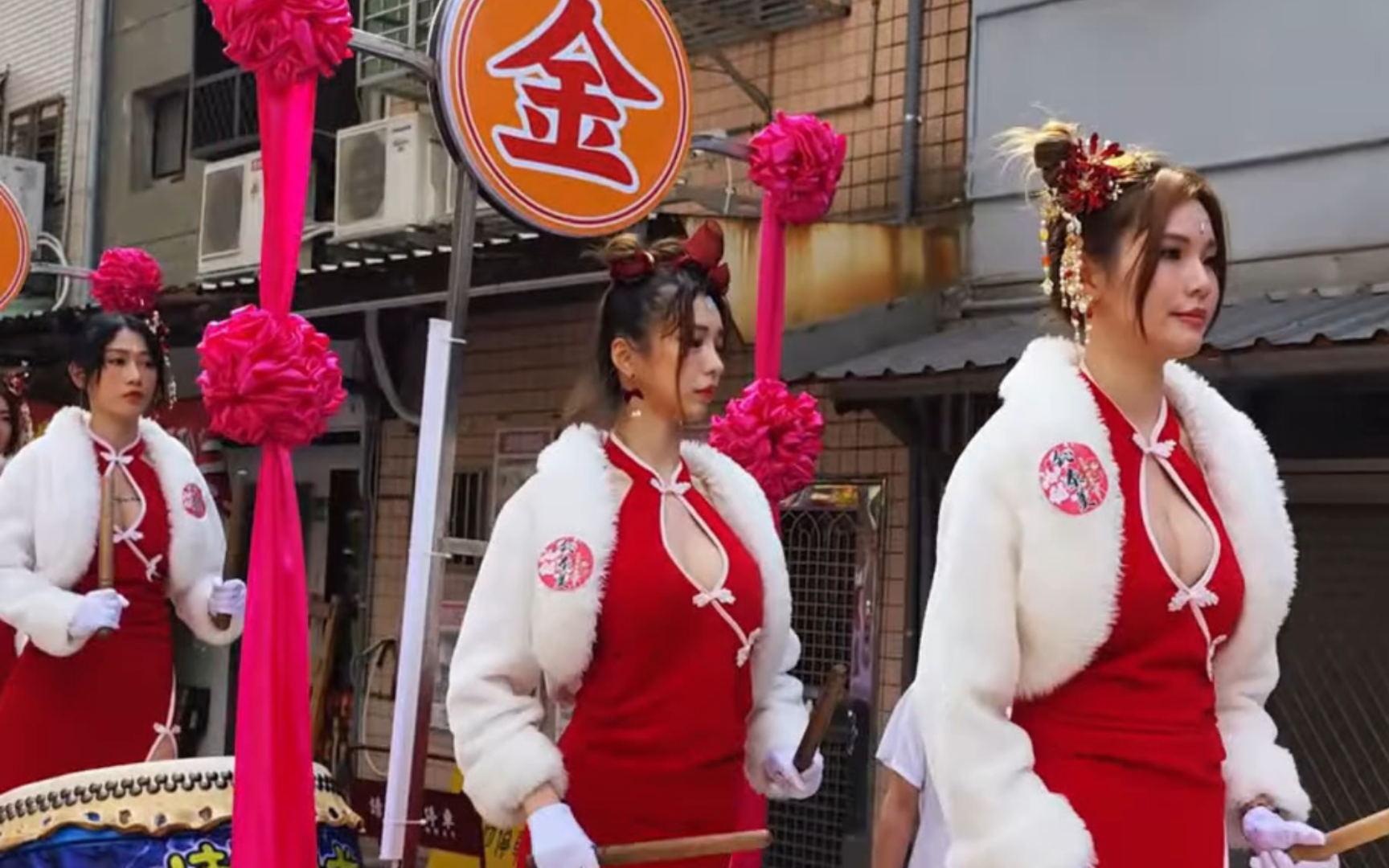 Temple worship culture 18, please do not over-interpretation, civilized observation of rituals