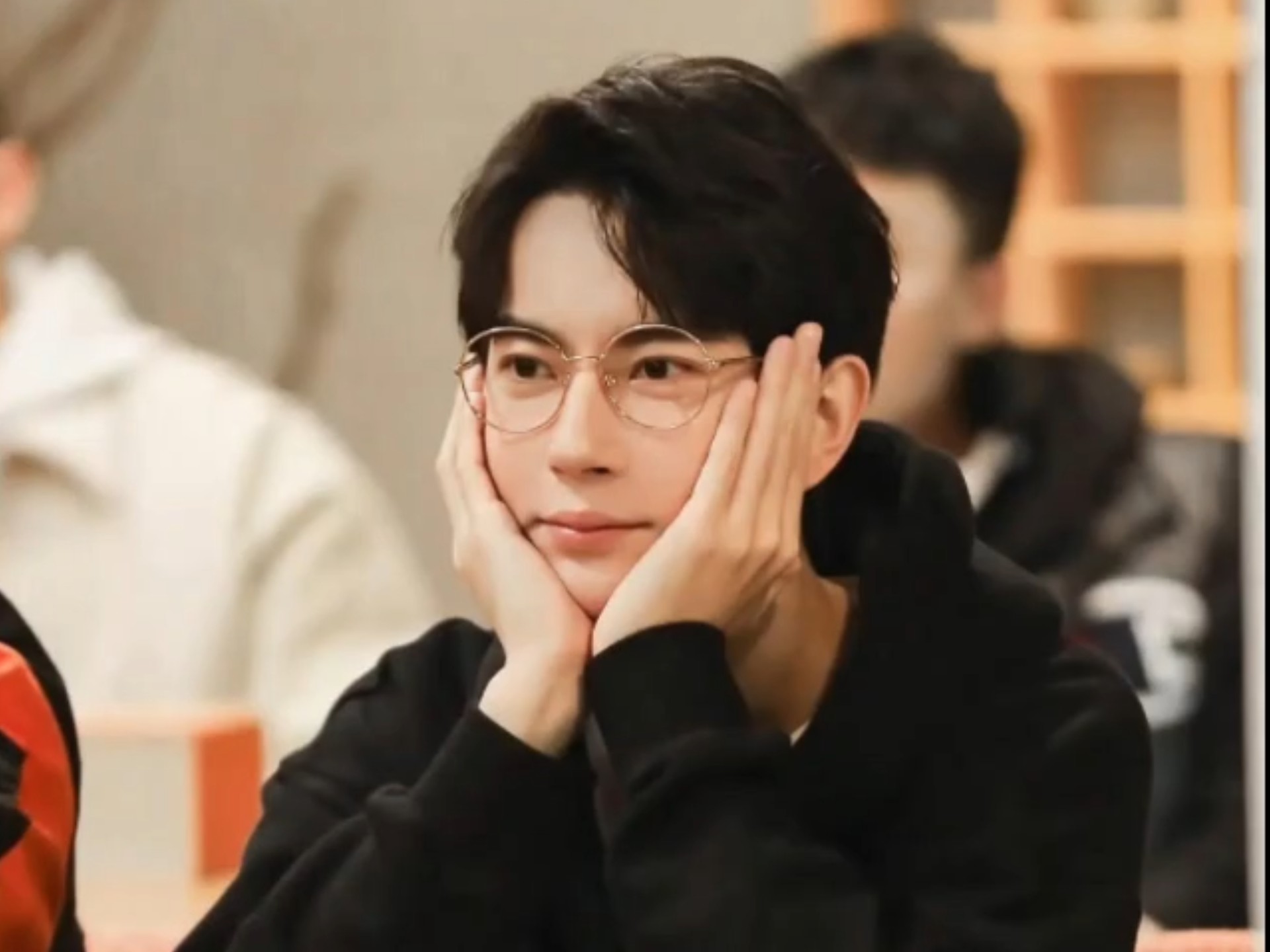 听于朦胧为你读诗《sunflower》+《我渴望雨夜》+《我是你的哄睡师》