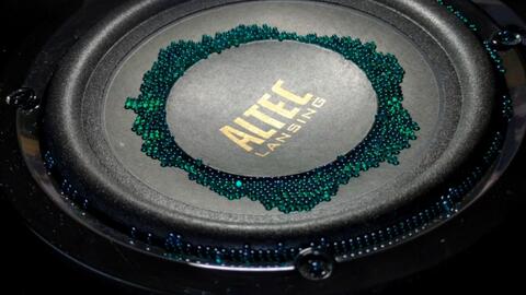 微信设置音频特效,音乐响起,微信底部显示动态音乐