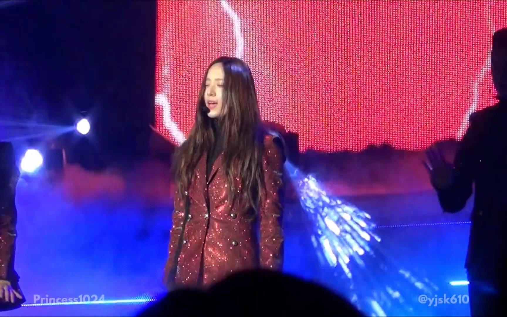 160220 f(x) Docking Station -  Dracula 秀晶