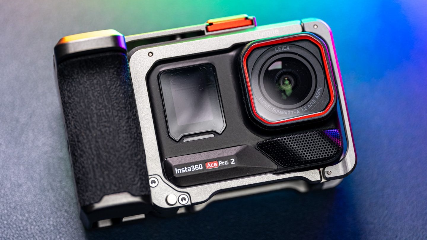 不需要拧螺丝 快拆扩展一应俱全 全面超越原厂体验 Flymile Insta360 Ace Pro 2  街拍手柄设计品鉴