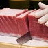 超过瘾的宰鱼过程，制作上等的日本料理
