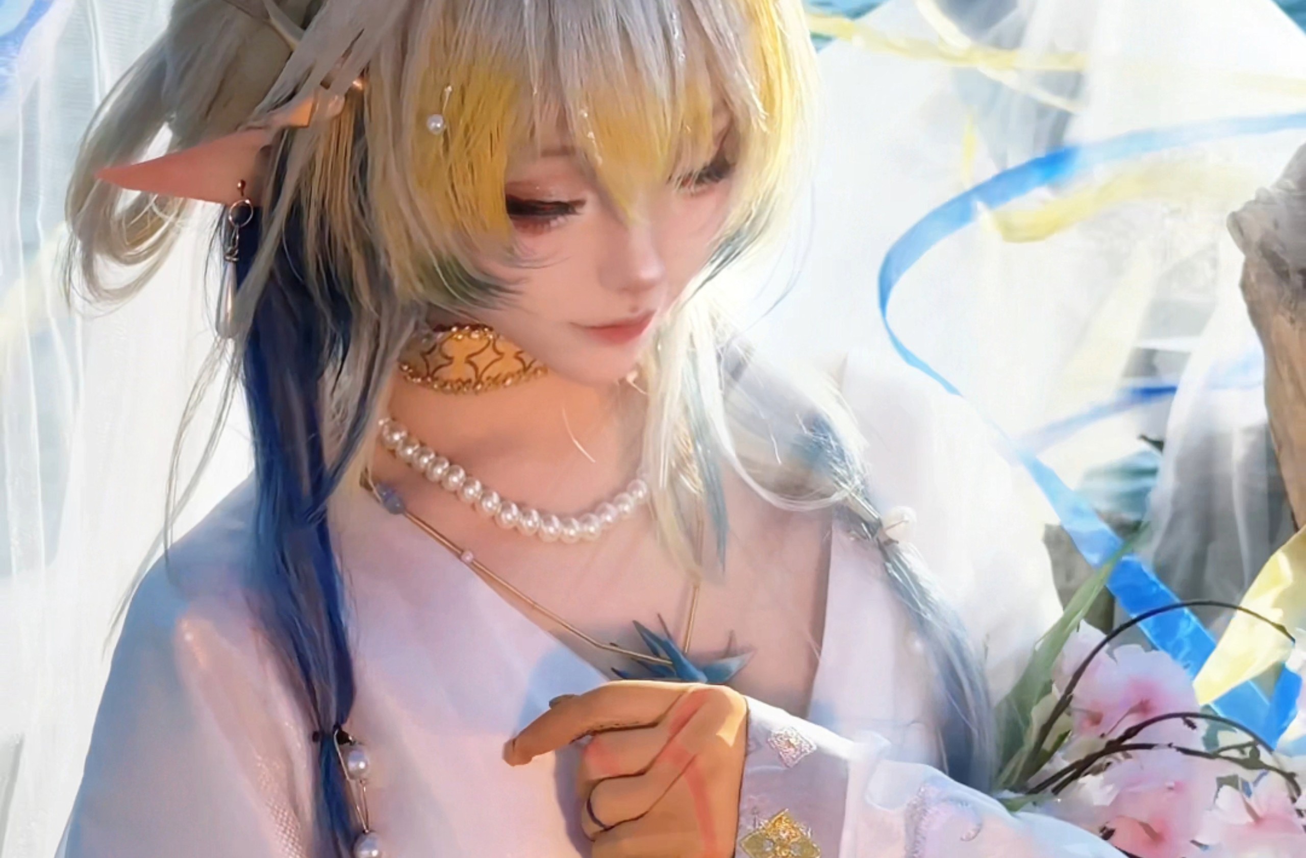 神女降于此间...