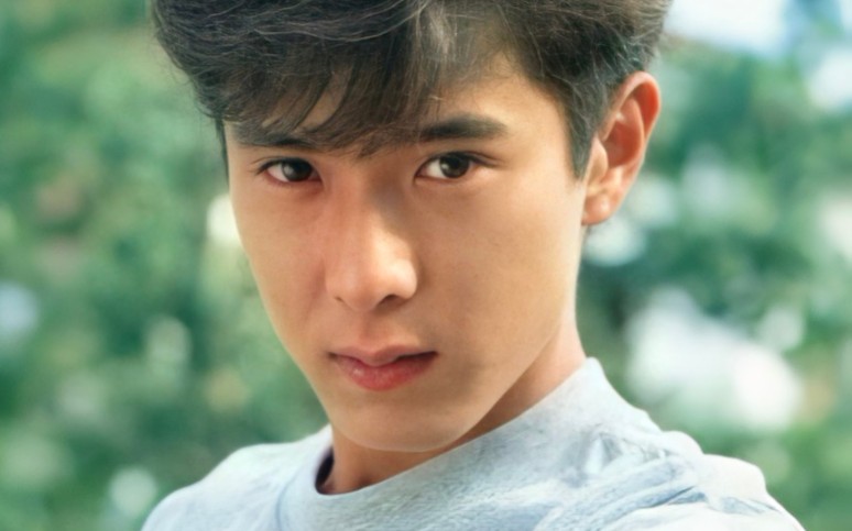 光GENJI——『佐藤寛之』佐藤宽之,寛君51岁生日快乐~祝佐藤先生,年年皆胜意,岁岁常欢愉~(❁´◡`❁)*✲゚*平安喜乐。-哔哩哔哩 光GENJI——『佐藤寛之』佐藤宽之,寛君51岁生日快乐~祝佐藤先生,年年皆胜意,岁岁常欢愉~(❁´◡`❁)*✲゚*平安喜乐。-哔哩哔哩