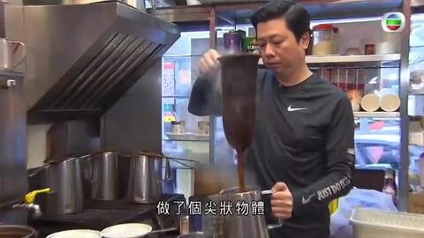 大叔街头恶搞喝饮料视频,大叔街头恶搞喝饮料视频大全