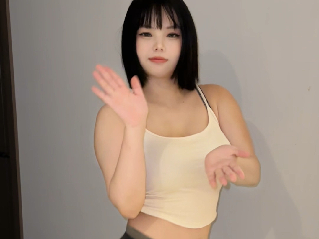 【-Small Jane】The latest video is now online, come and watch!