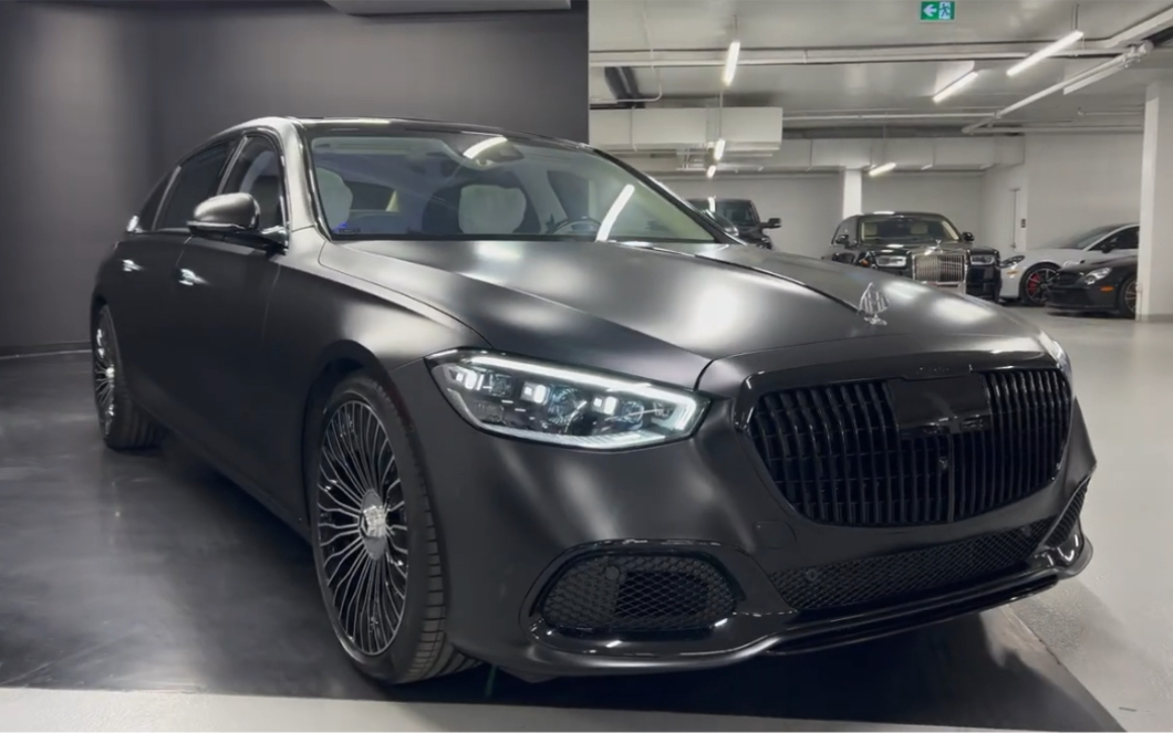 2022 Mercedes Maybach Matte Black实拍 哔哩哔哩 bilibili