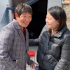 妞妞带燕子妈妈看病，嫂子坚持不下车，母女俩热泪盈眶显深情