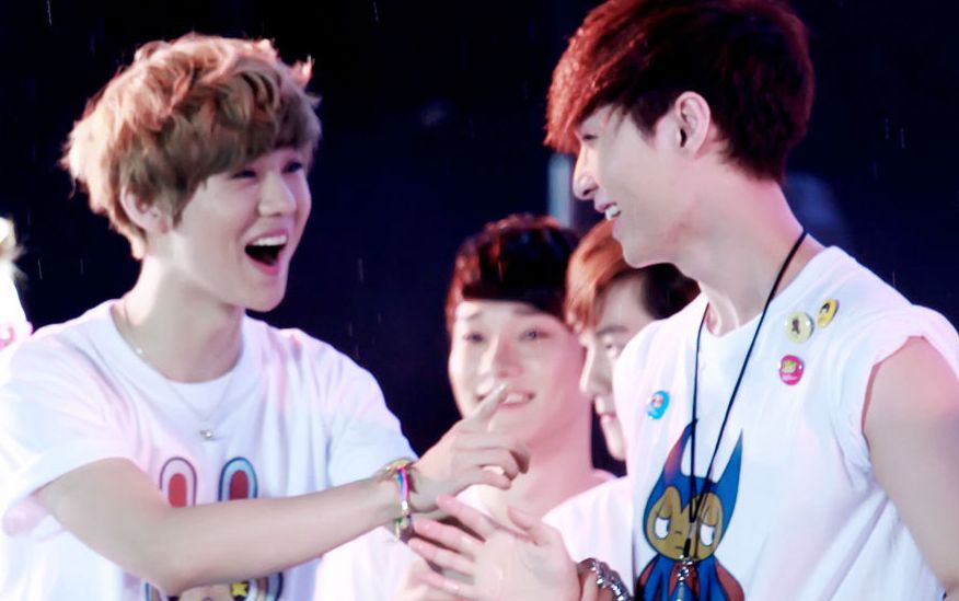 【#兴鹿卤蛋#回到过去MV】【迟到的情人节礼