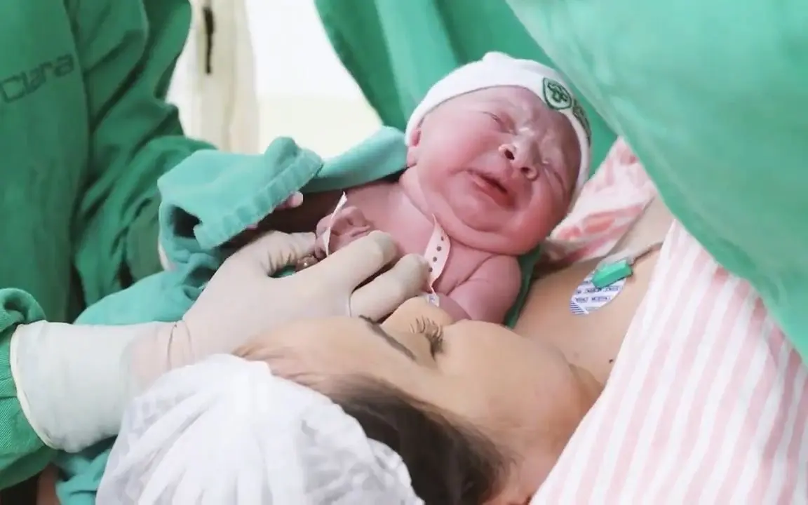 孕妈妈剖腹产子全过程实录,每一个妈妈都是这样平凡而又无比伟大!